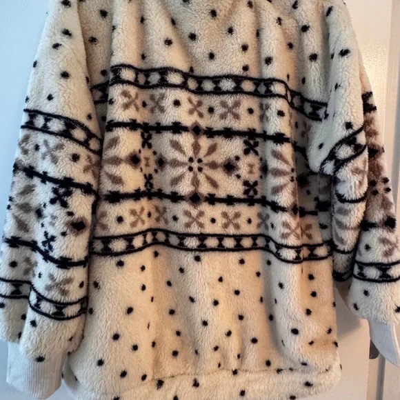 LOFT Cream and Black Sherpa Half Zip NWT - Picture 3 of 5